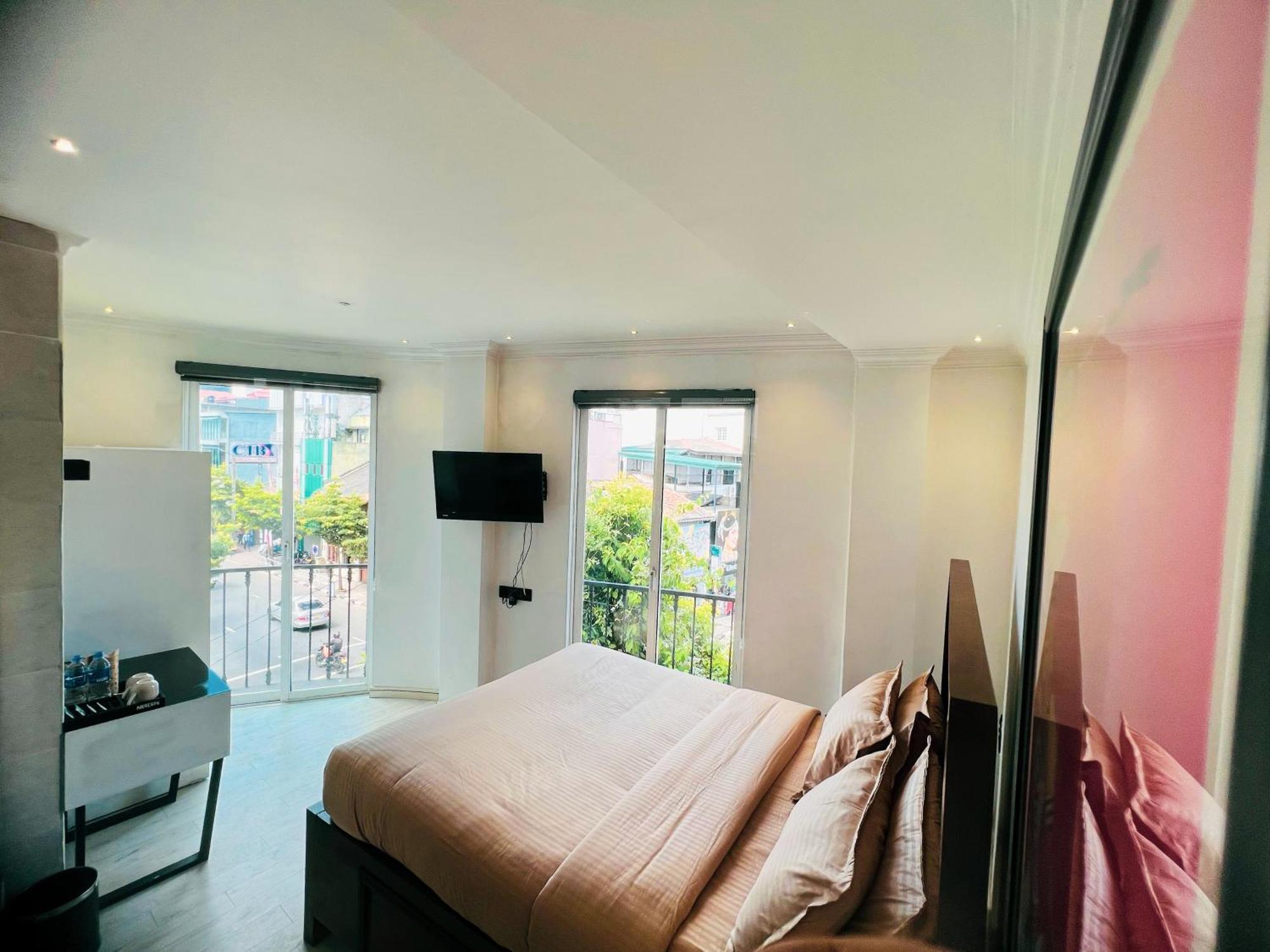 Bed Station 210 Hotel Kandy Luaran gambar