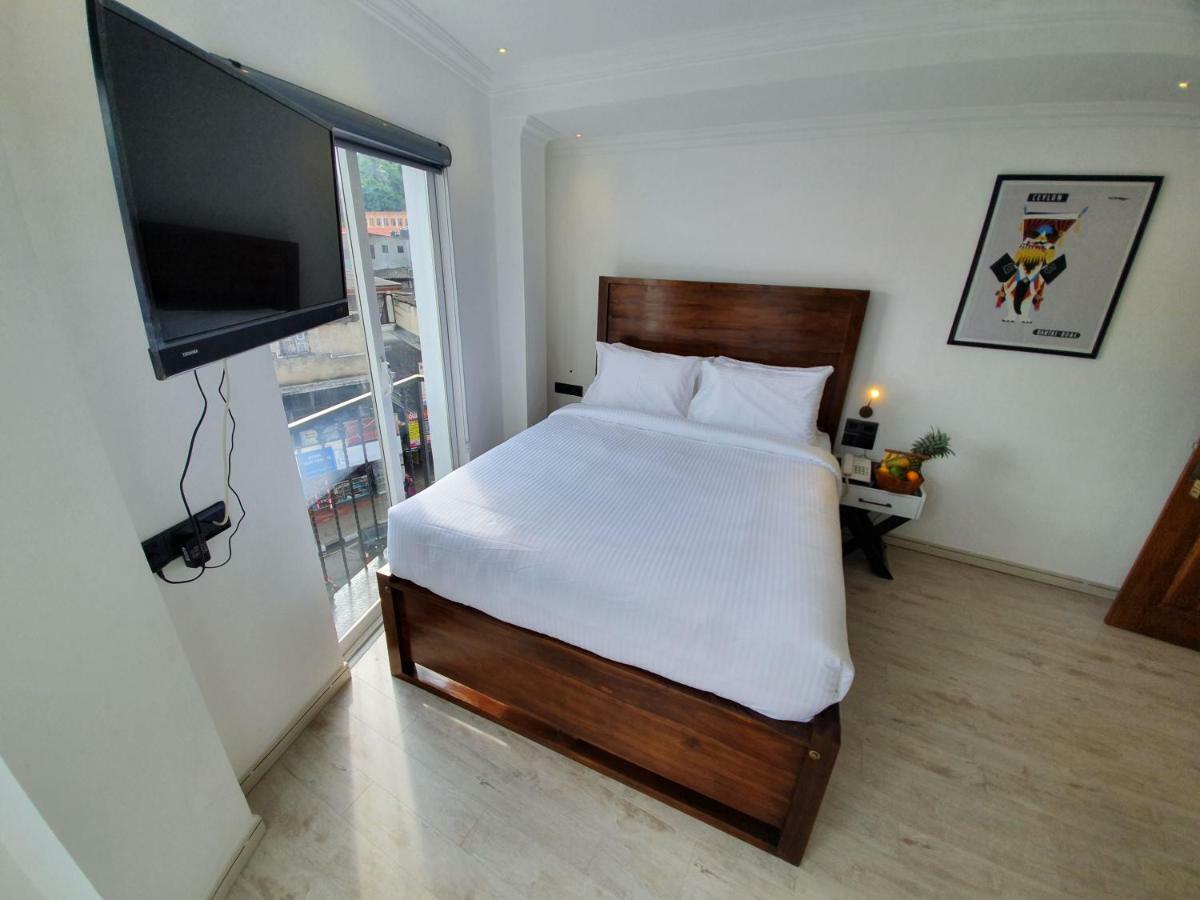 Bed Station 210 Hotel Kandy Luaran gambar